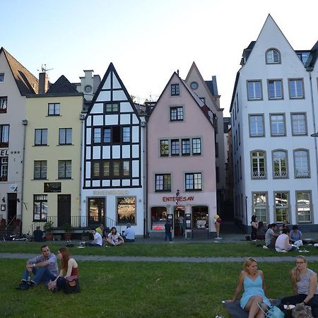 Haus Enteresan Aparthotel Köln Exterior foto